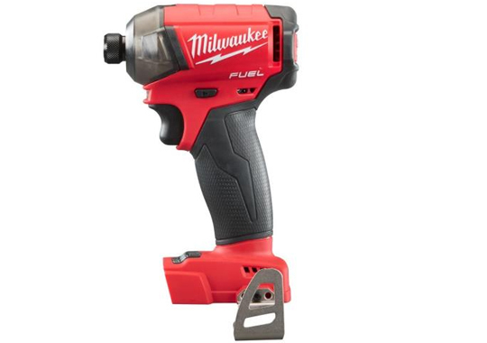 milwaukee 18v slagskruemaskine